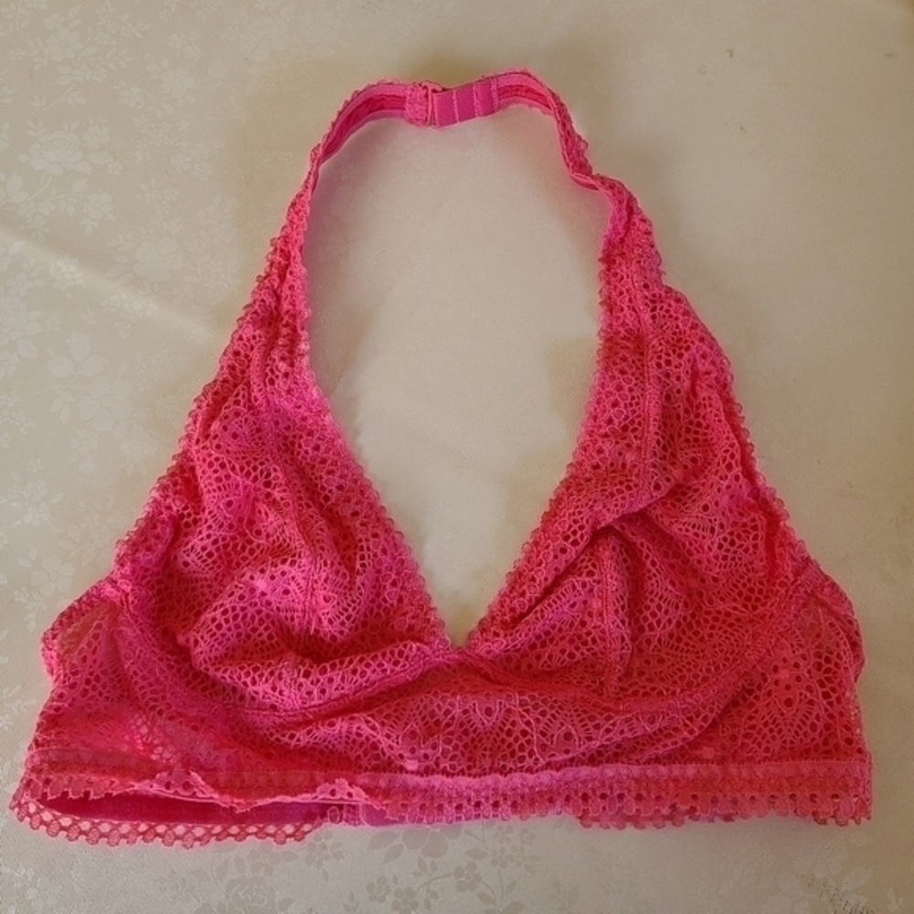 Victoria's Secret Bundle Of Two Coral And‎ Black Bralette - Picture 2 of 9